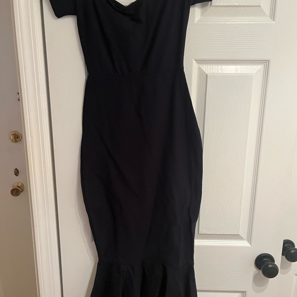 Lulus How Much I Care Navy Off the Shoulder Dress Midnight Blue Navy NWT Size XS - Picture 6 of 9